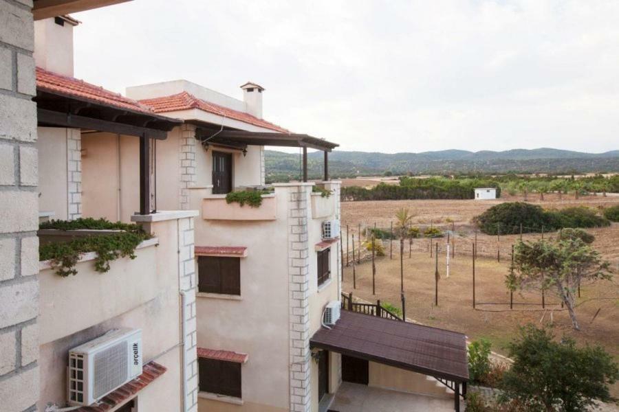 Balci Plaza Hotel And Balci Plaza Guest Bungalows Karpaz Peninsula Selenias Exterior photo